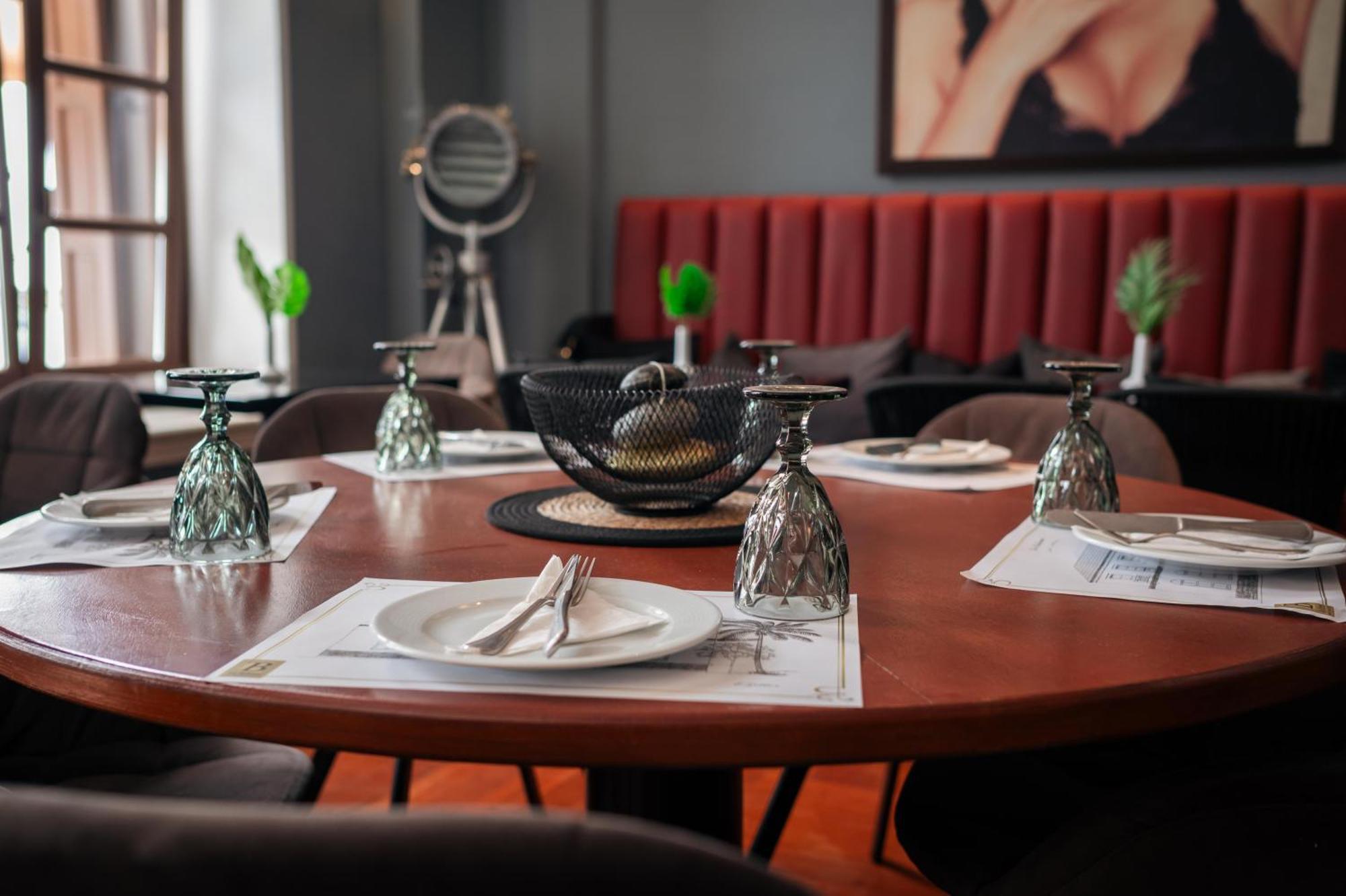 La Boheme Hotel 기티오 외부 사진