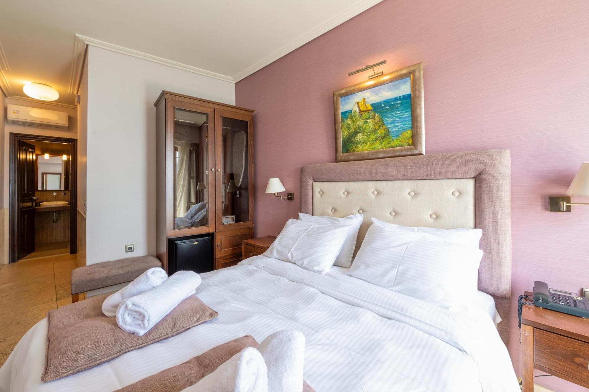 La Boheme Hotel 기티오 외부 사진